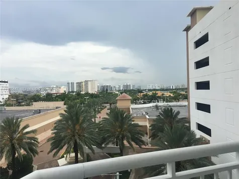 1755 E Hallandale Beach Boulevard Hallandale Beach FL 33009