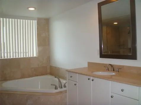 1755 E Hallandale Beach Boulevard Hallandale Beach FL 33009