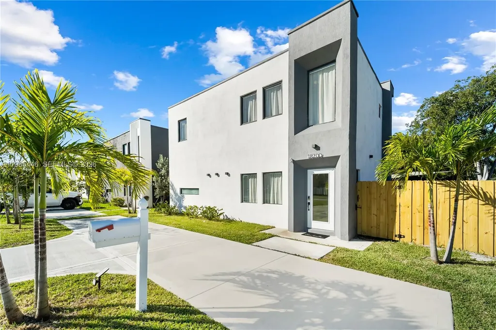 18700 SW 117th Avenue Miami FL 33177