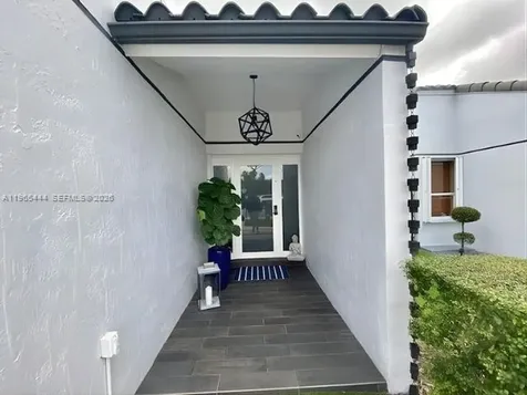13274 SW 62nd Terrace Miami FL 33183