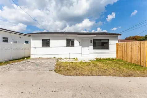 1918 Taft Street Hollywood FL 33020