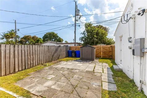 1918 Taft Street Hollywood FL 33020