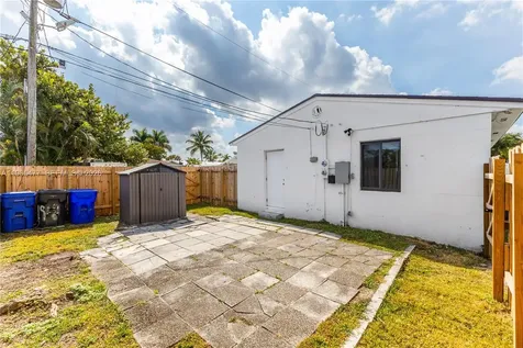 1918 Taft Street Hollywood FL 33020