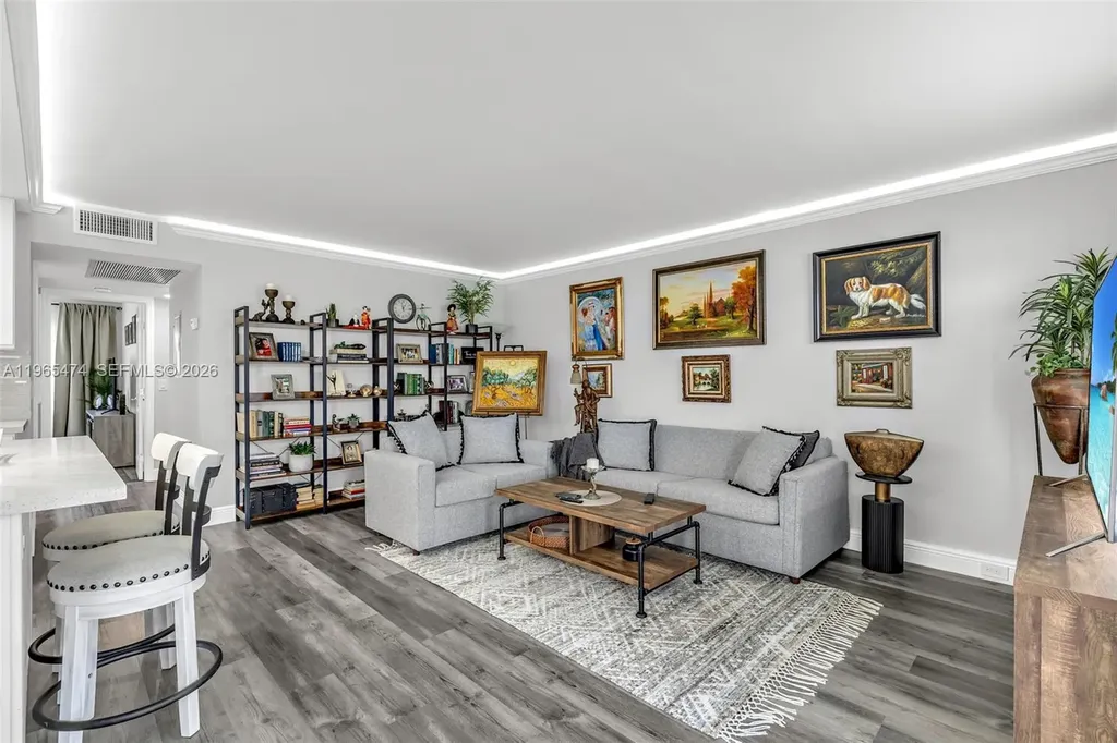 152 Dorset D Boca Raton FL 33434