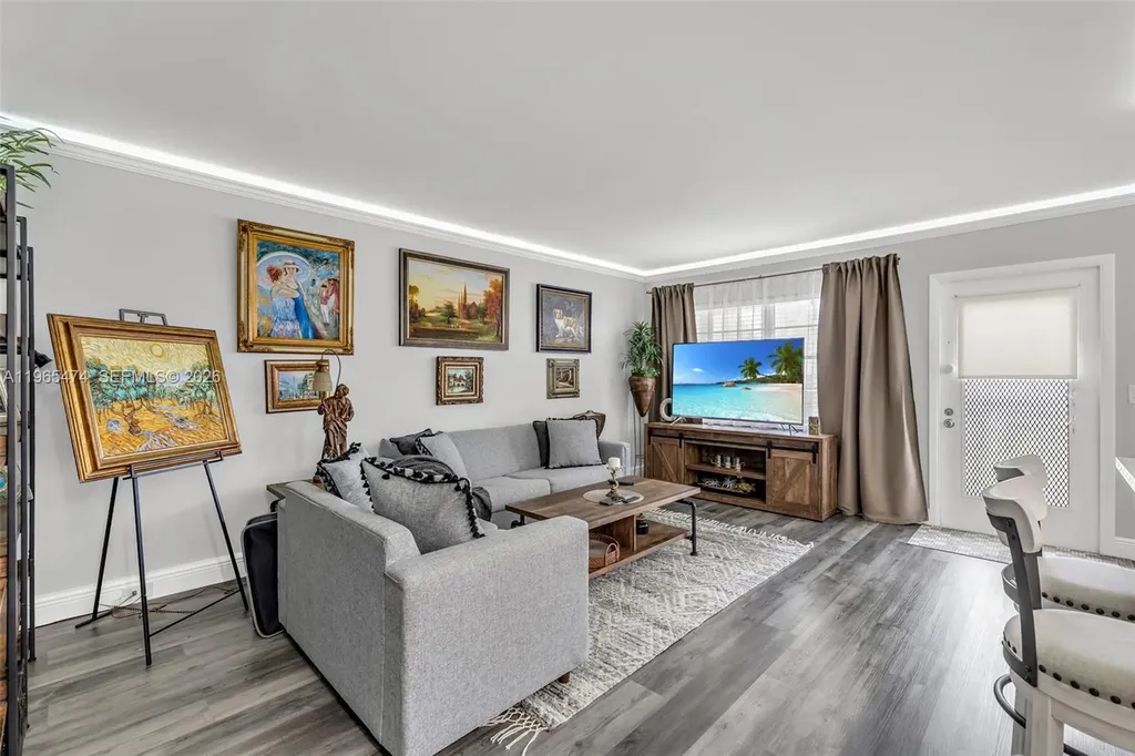 152 Dorset D Boca Raton FL 33434