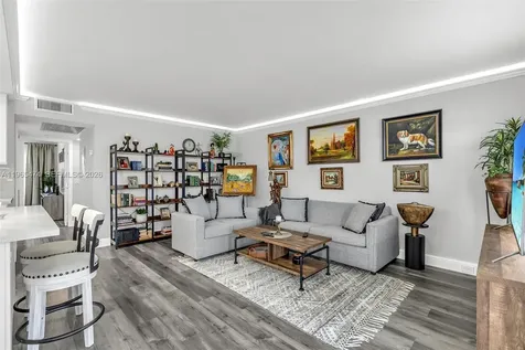 152 Dorset D Boca Raton FL 33434