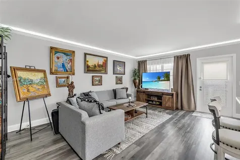 152 Dorset D Boca Raton FL 33434