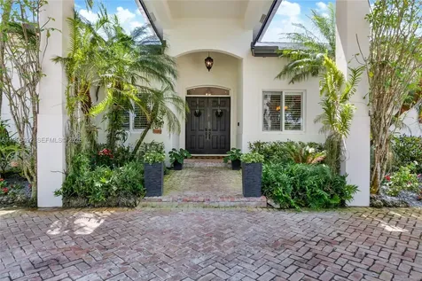 8050 SW 175th Street Palmetto Bay FL 33157