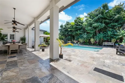 8050 SW 175th Street Palmetto Bay FL 33157