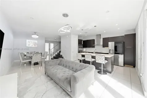 10530 NW 63rd Terrace Doral FL 33178