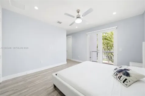 10530 NW 63rd Terrace Doral FL 33178