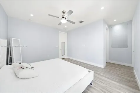 10530 NW 63rd Terrace Doral FL 33178