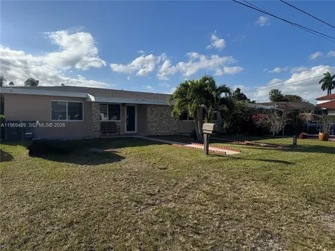 344 SW 80th Avenue Miami FL 33144