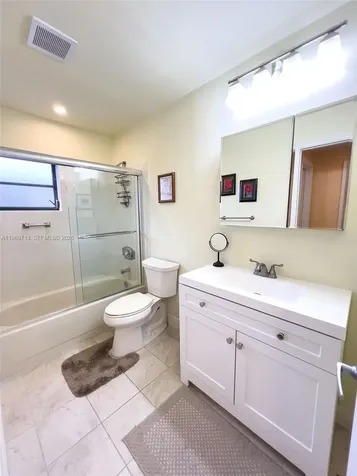 10198 Dovewood Lane Boynton Beach FL 33436