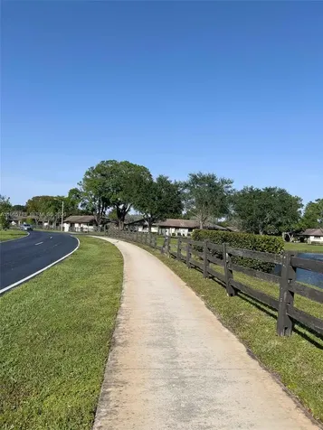 10198 Dovewood Lane Boynton Beach FL 33436