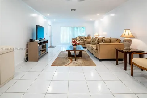 10198 Dovewood Lane Boynton Beach FL 33436