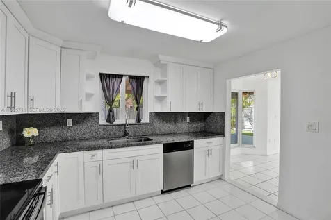 15502 SW 137th Place Miami FL 33177