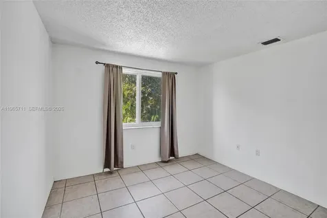 15502 SW 137th Place Miami FL 33177