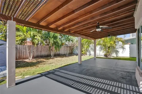 15502 SW 137th Place Miami FL 33177