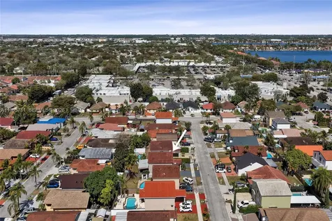 15502 SW 137th Place Miami FL 33177