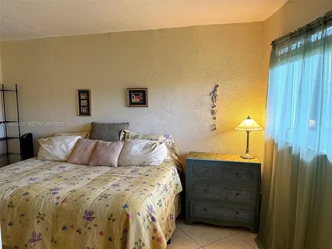1967 S Ocean Boulevard Lauderdale By The Sea FL 33062