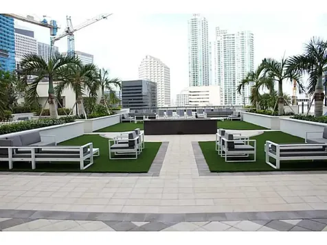 999 SW 1st Avenue Miami FL 33130