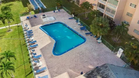 301 NE 14th Avenue Hallandale Beach FL 33009