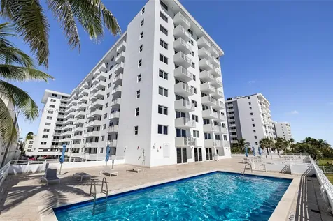 345 Ocean Drive Miami Beach FL 33139
