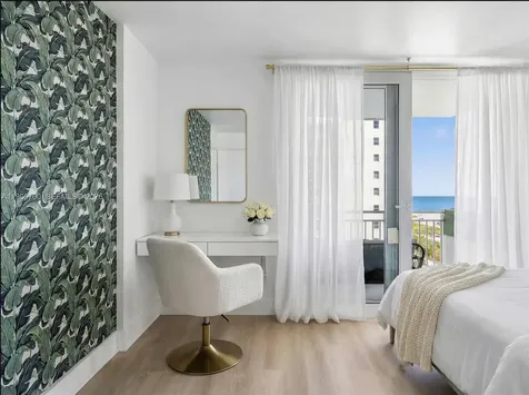 345 Ocean Drive Miami Beach FL 33139