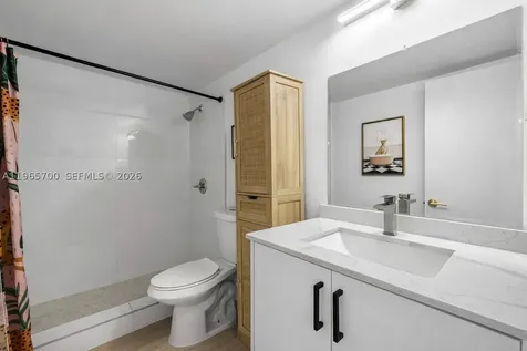 345 Ocean Drive Miami Beach FL 33139