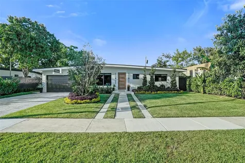 1941 NE 186th Drive North Miami Beach FL 33179
