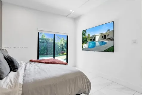 1941 NE 186th Drive North Miami Beach FL 33179