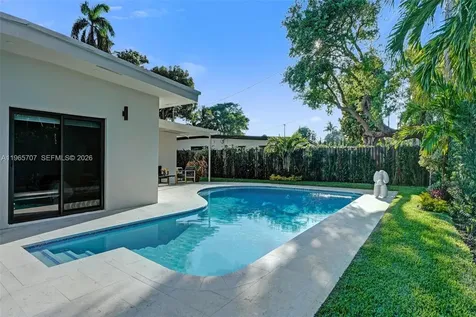 1941 NE 186th Drive North Miami Beach FL 33179