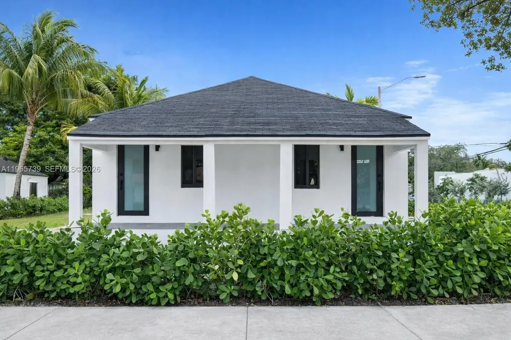 6905 NW 4th Court Miami FL 33150