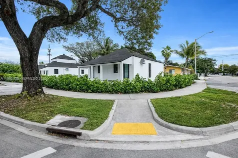 6905 NW 4th Court Miami FL 33150