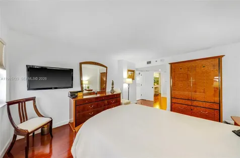 1201 S Ocean Drive Hollywood FL 33019