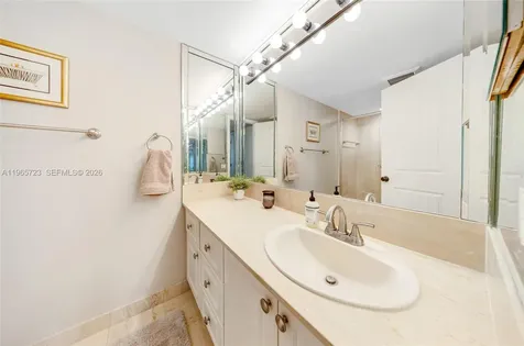1201 S Ocean Drive Hollywood FL 33019