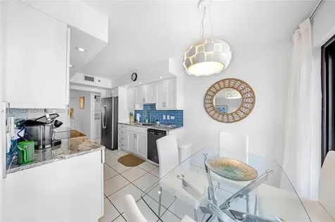 1201 S Ocean Drive Hollywood FL 33019