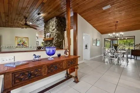 3761 Dellwood Boulevard Loxahatchee FL 33470