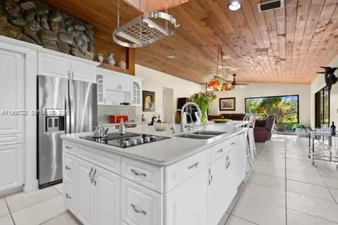3761 Dellwood Boulevard Loxahatchee FL 33470