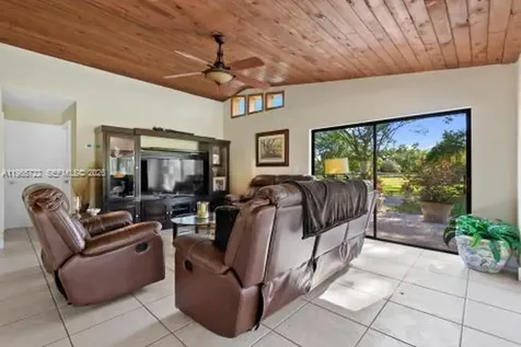 3761 Dellwood Boulevard Loxahatchee FL 33470