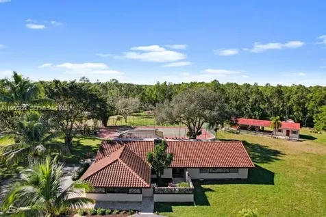 3761 Dellwood Boulevard Loxahatchee FL 33470