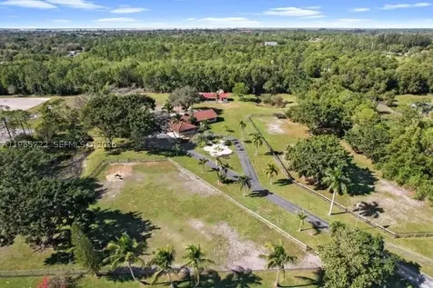 3761 Dellwood Boulevard Loxahatchee FL 33470