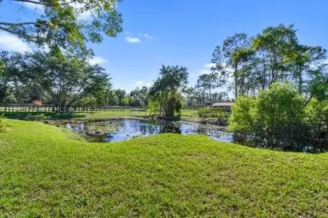 3761 Dellwood Boulevard Loxahatchee FL 33470