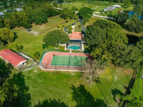 3761 Dellwood Boulevard Loxahatchee FL 33470