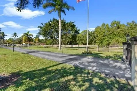 3761 Dellwood Boulevard Loxahatchee FL 33470