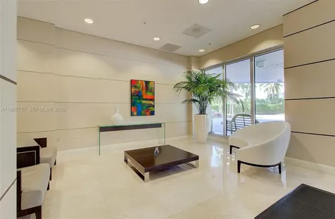 19380 Collins Avenue Sunny Isles Beach FL 33160