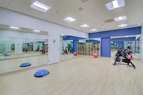 19380 Collins Avenue Sunny Isles Beach FL 33160