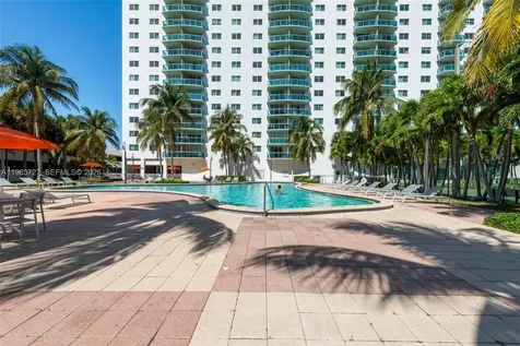 19380 Collins Avenue Sunny Isles Beach FL 33160