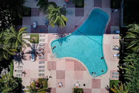 19380 Collins Avenue Sunny Isles Beach FL 33160